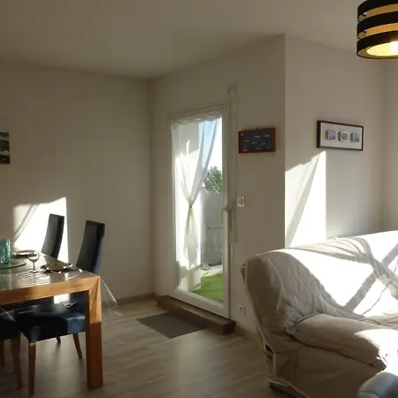 Appartement Sg350-123 2 Pieces 4 Couchages Gilles Croix De Vie Saint Gilles Croix de vie