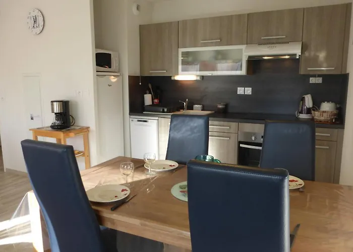 Sg350-123 2 Pièces 4 Couchages Gilles Croix De Vie *