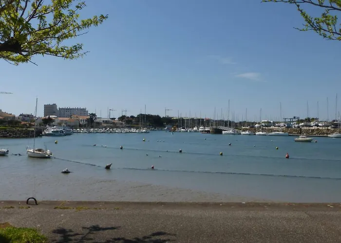 Sg350-123 2 Pièces 4 Couchages Gilles Croix De Vie *